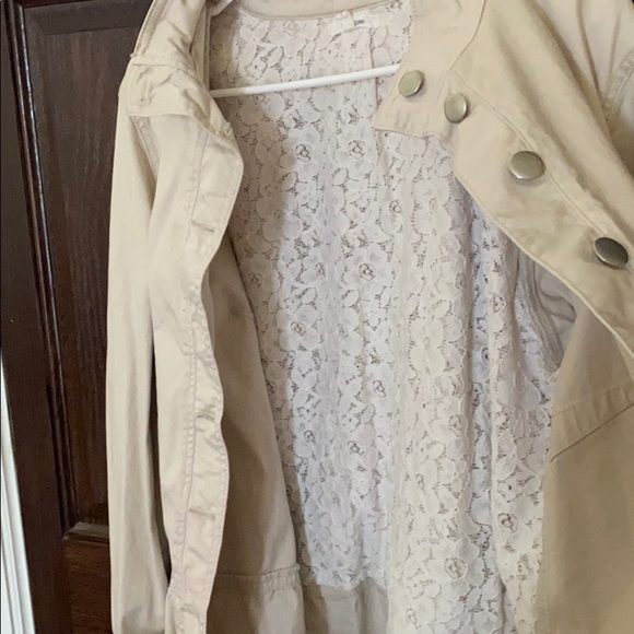 Jacket - Picture 2 of 3